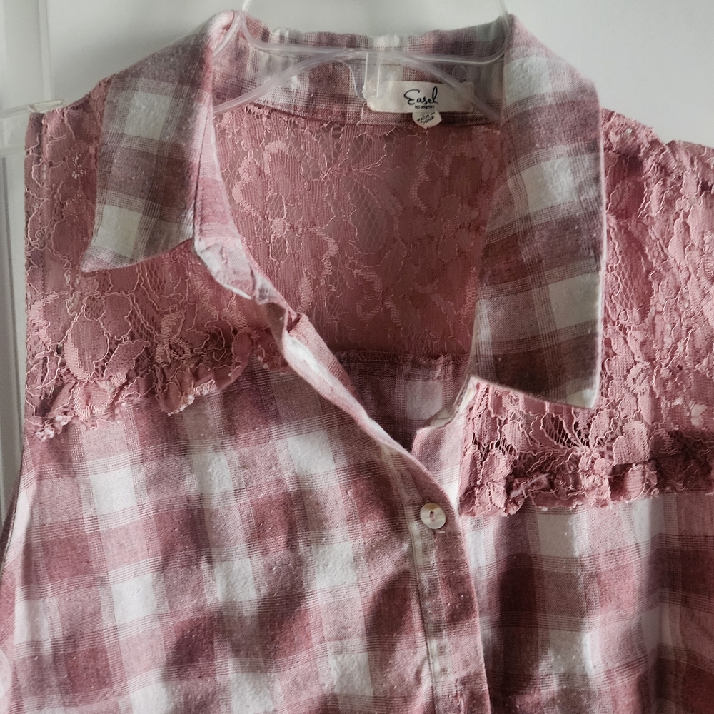 Easel Pink and White Plaid Sleeveless Top - Picture 3 of 8
